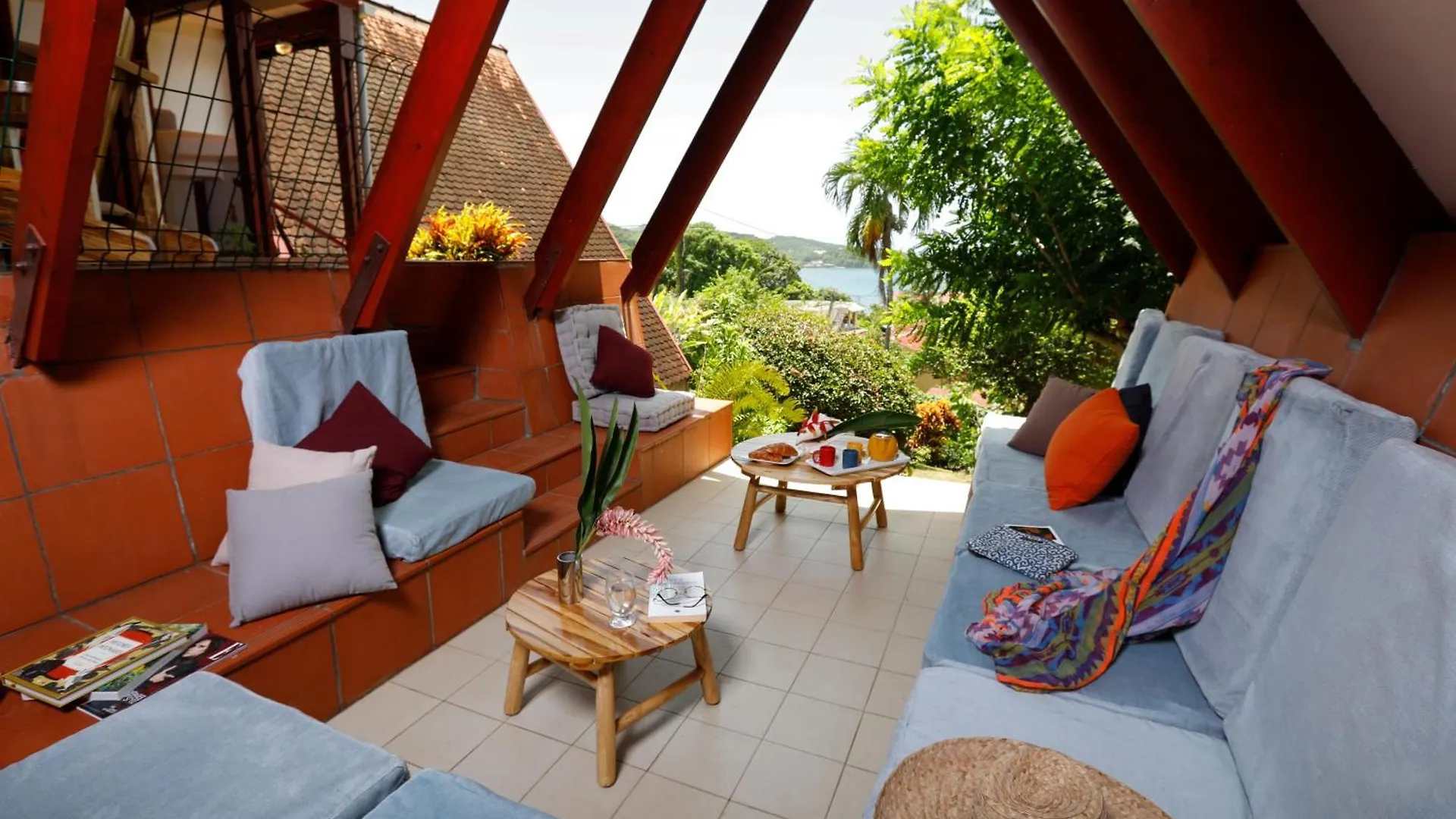 Villa La Baignoire Sur Le Toit Et Son Studio 9 A 10 Personnes La Trinite